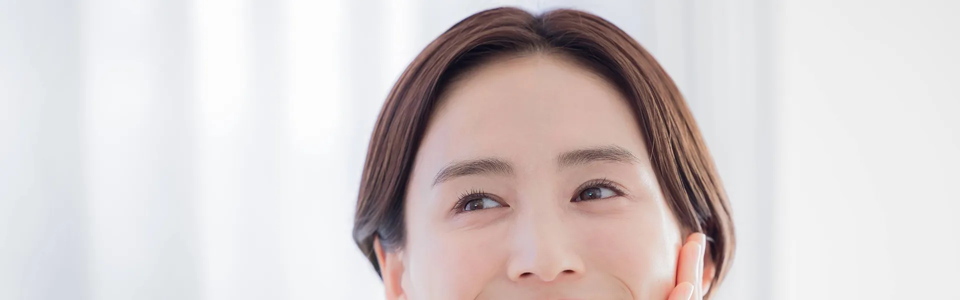 美容液で束感まつ毛